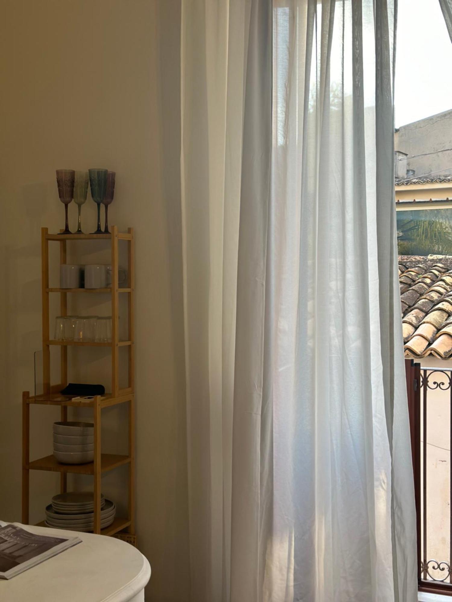 F Home Noto Exteriör bild